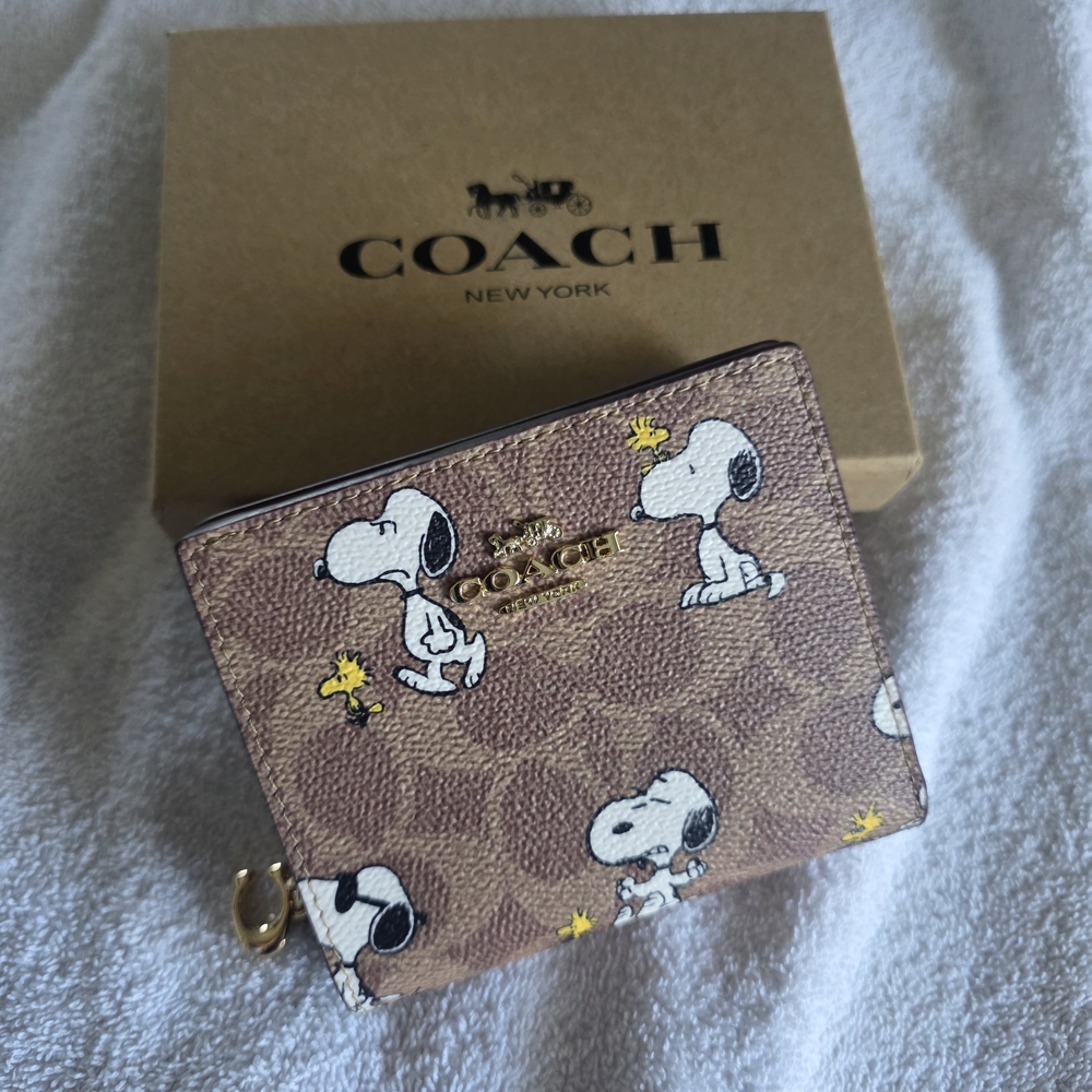 Coach Wallet with Snoopy and Woodstock